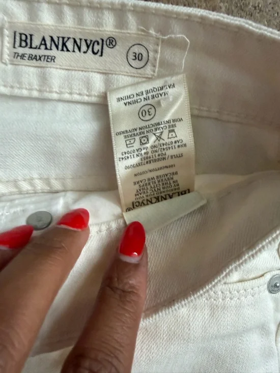 Blank NYC THE BAXTER Women’s Cream Color Straight Leg Jeans Raw Hem LIKE NEW 30 - Picture 5 of 8